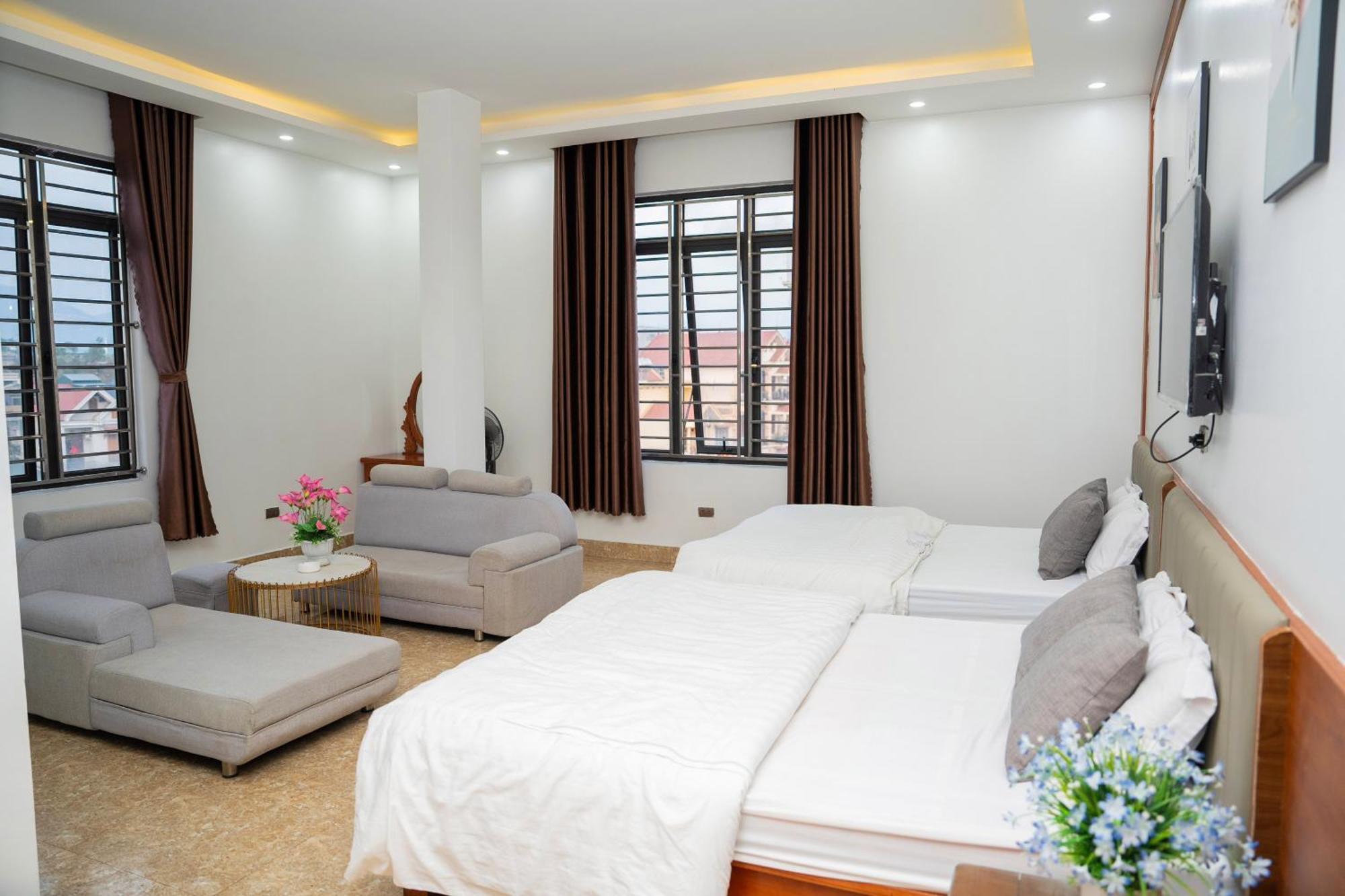 Phuong Hoa Hotel Uong Bi 외부 사진